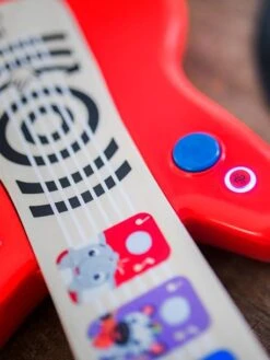 Guitare Connectée Magic Touch - HAPE Rouge - Hape -Promos Jouets Boutique guitare connectee magic touch hape 3