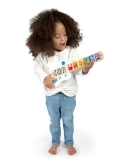Guitare Magic Touch HAPE Blanc - Hape -Promos Jouets Boutique guitare magic touch hape 4