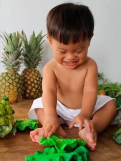 Jouet De Dentition Kendall La Feuille De Chou - OLI & CAROL Vert - Oli Et Carol -Promos Jouets Boutique jouet de dentition kendall la feuille de chou oli carol 3