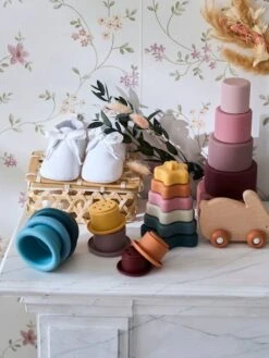 Pyramide D'étoiles à Empiler En Silicone Multicolor - Vertbaudet -Promos Jouets Boutique pyramide detoiles a empiler en silicone 3